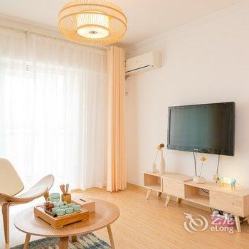 青岛路客AA7120精品民宿酒店提供图片