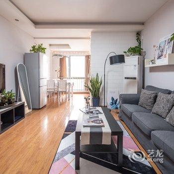 成都尹铭铸公寓酒店提供图片