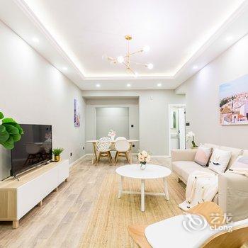 重庆慕栈城市精品公寓重庆店(南滨路景区分店)酒店提供图片