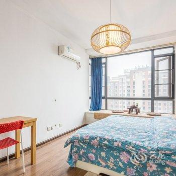 �ɶ�����è��С�ݹ�Ԣ(˫����·�ֵ�)�Ƶ��ṩͼƬ