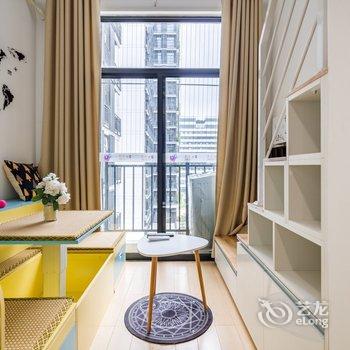 广州小柏屋公寓(北街路上十二巷分店)酒店提供图片