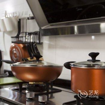 广州Locals路客·广州海珠A18舍公寓(白梧桐轰趴馆分店)酒店提供图片
