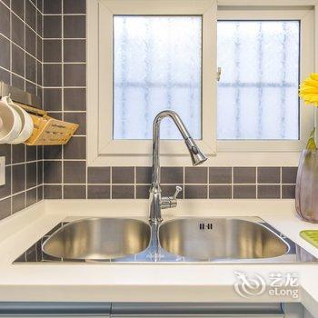 上海温暖团聚民宿(4号店)酒店提供图片