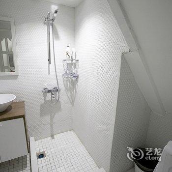 上海后窗日租民宿(绍兴路分店)酒店提供图片