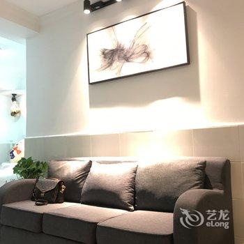 上海复兴中路553弄老洋房酒店提供图片