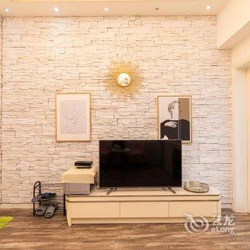 城宿团团公寓(上海展览中心店)酒店提供图片