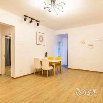 重庆左右民宿(千佛寺分店)酒店提供图片