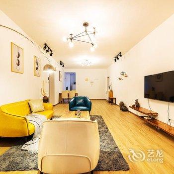 重庆左右民宿(千佛寺分店)酒店提供图片