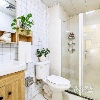 重庆左右民宿(千佛寺分店)酒店提供图片