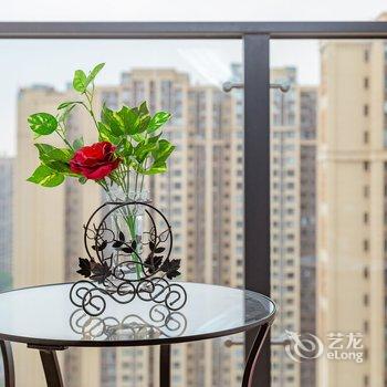 Coco王))公寓(三道拐分店)酒店提供图片