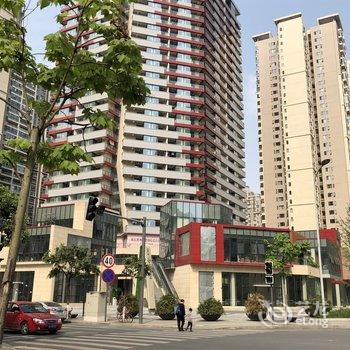 Coco王))公寓(三道拐分店)酒店提供图片