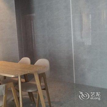 清远七仔活宝公寓酒店提供图片