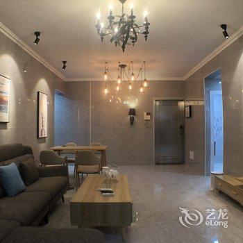 清远七仔活宝公寓酒店提供图片
