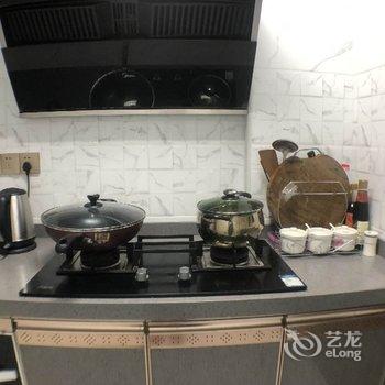 清远七仔活宝公寓酒店提供图片