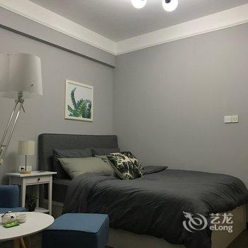 成都谢小霞公寓酒店提供图片