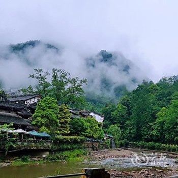 青城后山石见民宿(泰安古镇店)酒店提供图片