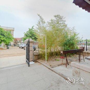 稻草人别墅(青岛西环岛路店)酒店提供图片