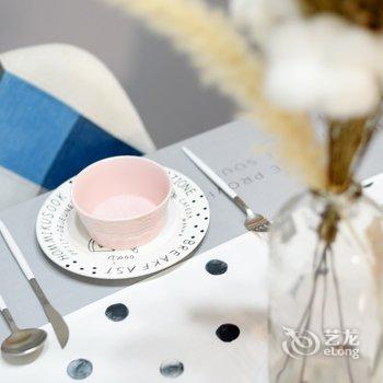 广州路客BB2440精品民宿酒店提供图片