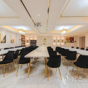 成都凯撒·罗马别墅聚会(4号店)酒店提供图片