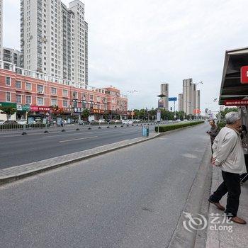 上海百年孤独千年一叹公寓(北翠路分店)酒店提供图片