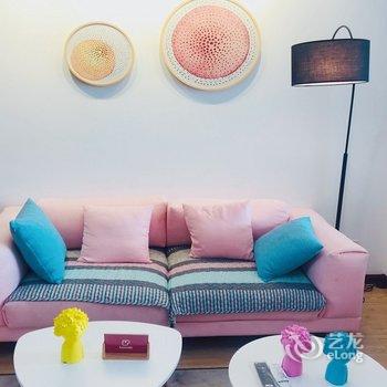 青岛Locals路客·青岛市南A51舍公寓(带我回家吧分店)酒店提供图片