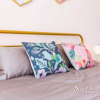 青岛Locals路客·青岛市南A51舍公寓(带我回家吧分店)酒店提供图片