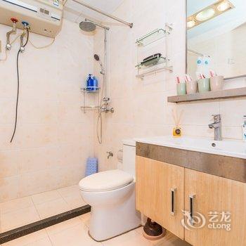 青岛Locals路客·青岛市南A51舍公寓(带我回家吧分店)酒店提供图片