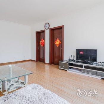 青岛金沙滩啤酒城民宿(个人房东)(黄岛区政府会议中心分店)酒店提供图片