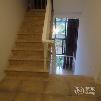 上海ghbsunny特色民宿(卫家河路分店)酒店提供图片