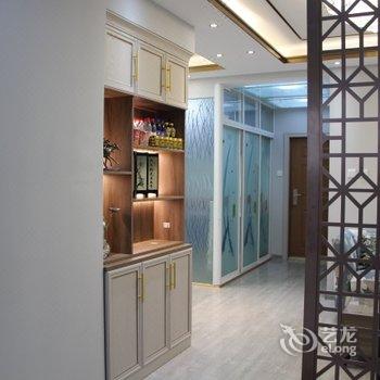 青岛卓雅时尚民宿酒店提供图片