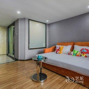广州薰衣草之家(广州汉溪长隆地铁站奥园店)酒店提供图片