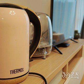 重庆瑜伽老师小鱼的家公寓酒店提供图片