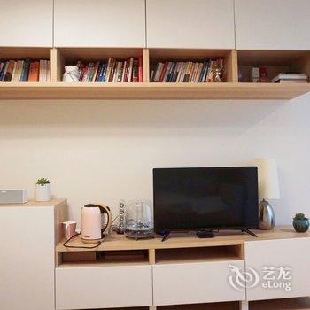重庆瑜伽老师小鱼的家公寓酒店提供图片