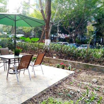 成都希希小宅公寓(6号店)酒店提供图片