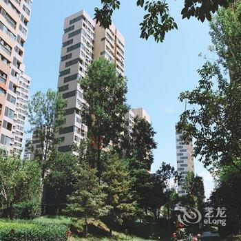 青岛吕崇浩公寓酒店提供图片