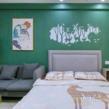 成都刹那惊艳公寓酒店提供图片