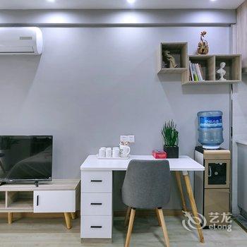 成都刹那惊艳公寓酒店提供图片