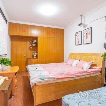 魔法小屋(杭州河坊街景区店)酒店提供图片