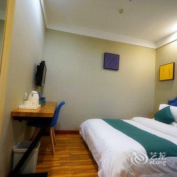 华庭酒店(北京石景山万达广场店)酒店提供图片