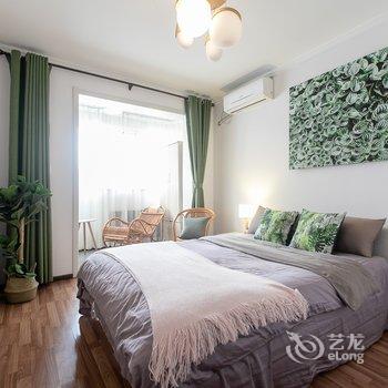 西安路客BF4820精品民宿(乐游路南口分店)酒店提供图片