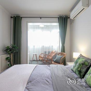 西安路客BF4820精品民宿(乐游路南口分店)酒店提供图片