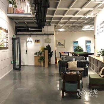 筑美印象酒店式公寓(青岛台东步行街店)酒店提供图片