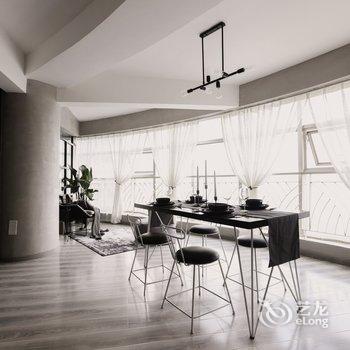 重庆大桥小横公寓酒店提供图片