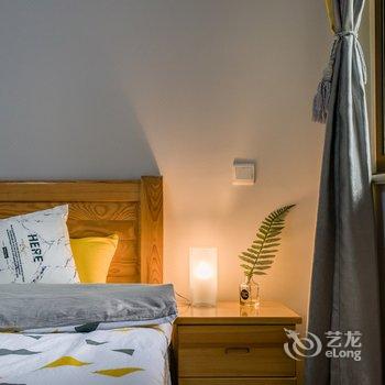 成都半北七月公寓酒店提供图片