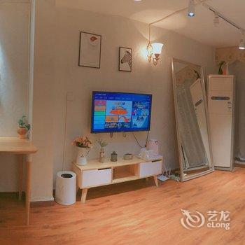 重庆白日梦家民宿酒店提供图片