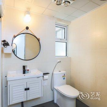 成都相信明天会更好公寓酒店提供图片