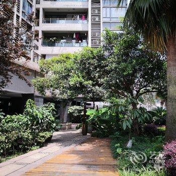 霖缘阁观音桥九街温馨三房的家庭驿站(小苑路1号分店)酒店提供图片
