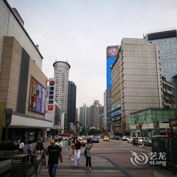 霖缘阁观音桥九街温馨三房的家庭驿站(小苑路1号分店)酒店提供图片