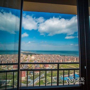 青岛期个小熊公寓(银沙滩路分店)酒店提供图片