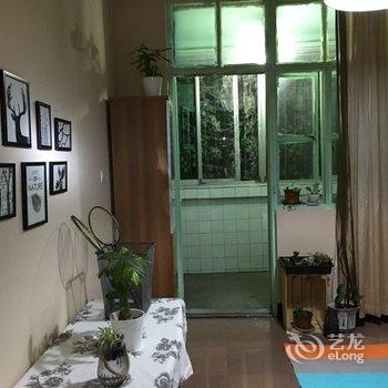 成都无问西东公寓酒店提供图片